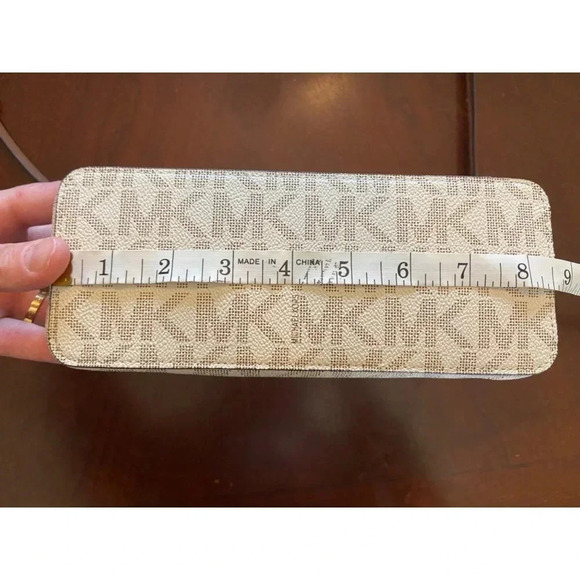 Michael Kors Dome Crossbody Bag Signature Logo Brown Leather Strap Gold Details - Picture 14 of 15